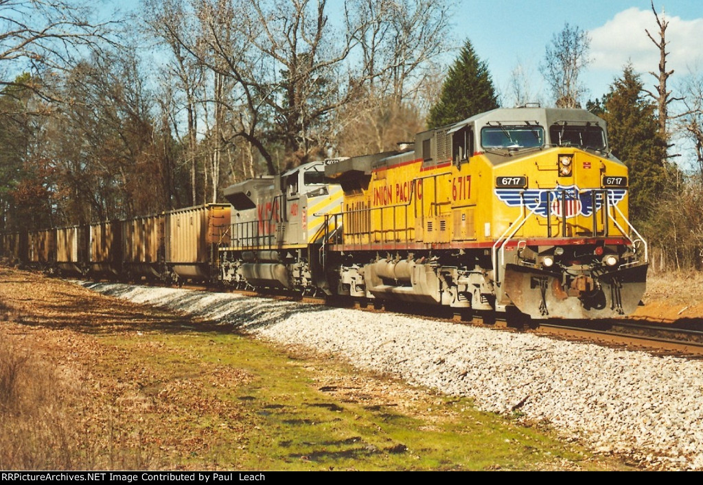 Coal loads roll east